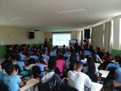 Leia a noticia completa sobre Comissão OAB Vai à Escola realiza palestra na Escola Municipal Arlette Bastos de Magalhães